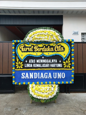 Papan Bunga Duka di Kepulauan Botanglomang